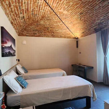 Holiday home Gateway To Le Langhe Renovated Terrace Ac Yard