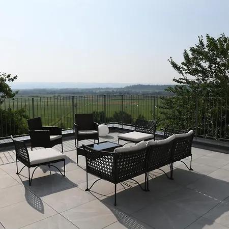 Gateway To Le Langhe Renovated Terrace Ac Yard